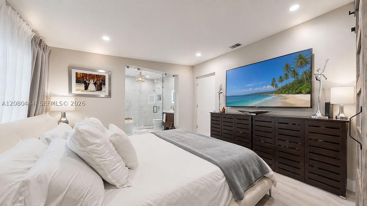 Real estate property located at 6 Carmona Ave, Miami-dade, Coral Gables Flagler Stre, Coral Gables, FL