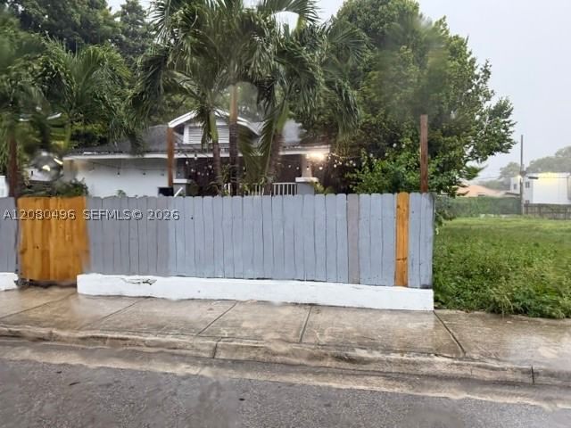 Real estate property located at 812 29th Ter, Miami-dade, Blvd Park, Miami, FL
