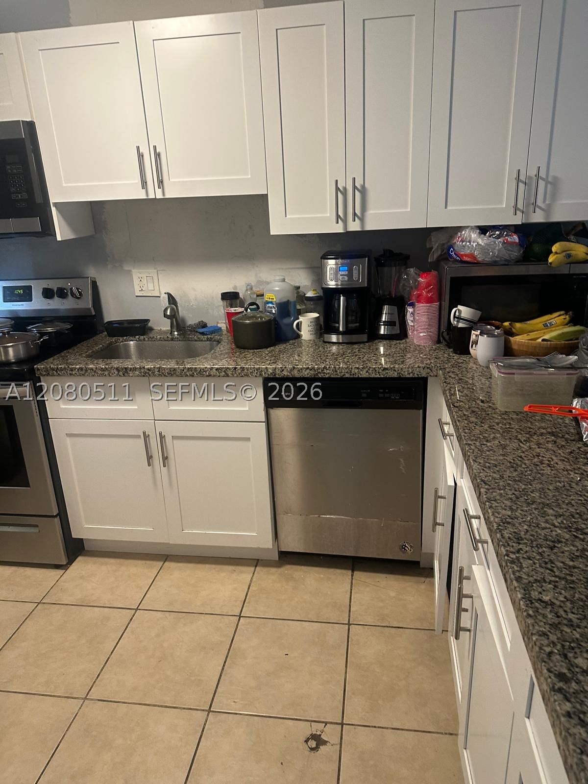Real estate property located at 3285 Foxcroft Rd E204, Broward, Foxcroft Apts Inc Condo, Miramar, FL
