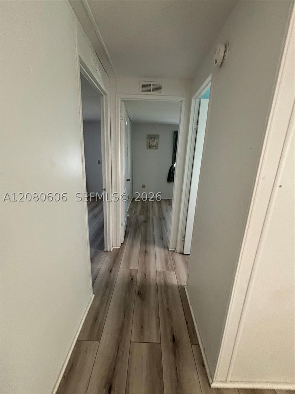 Real estate property located at 121 Sugar Loaf #63, Collier, West Wind Estates Condo, Naples, FL