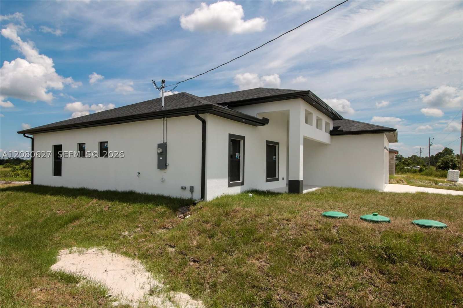 Real estate property located at 945 COMMODORE ST, Lee, Lehigh Acres, Lehigh Acres, FL