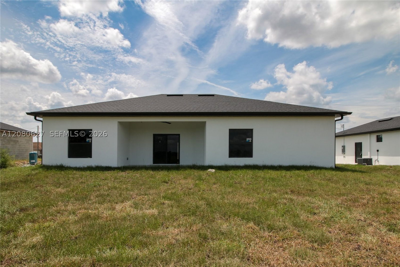 Real estate property located at 945 COMMODORE ST, Lee, Lehigh Acres, Lehigh Acres, FL
