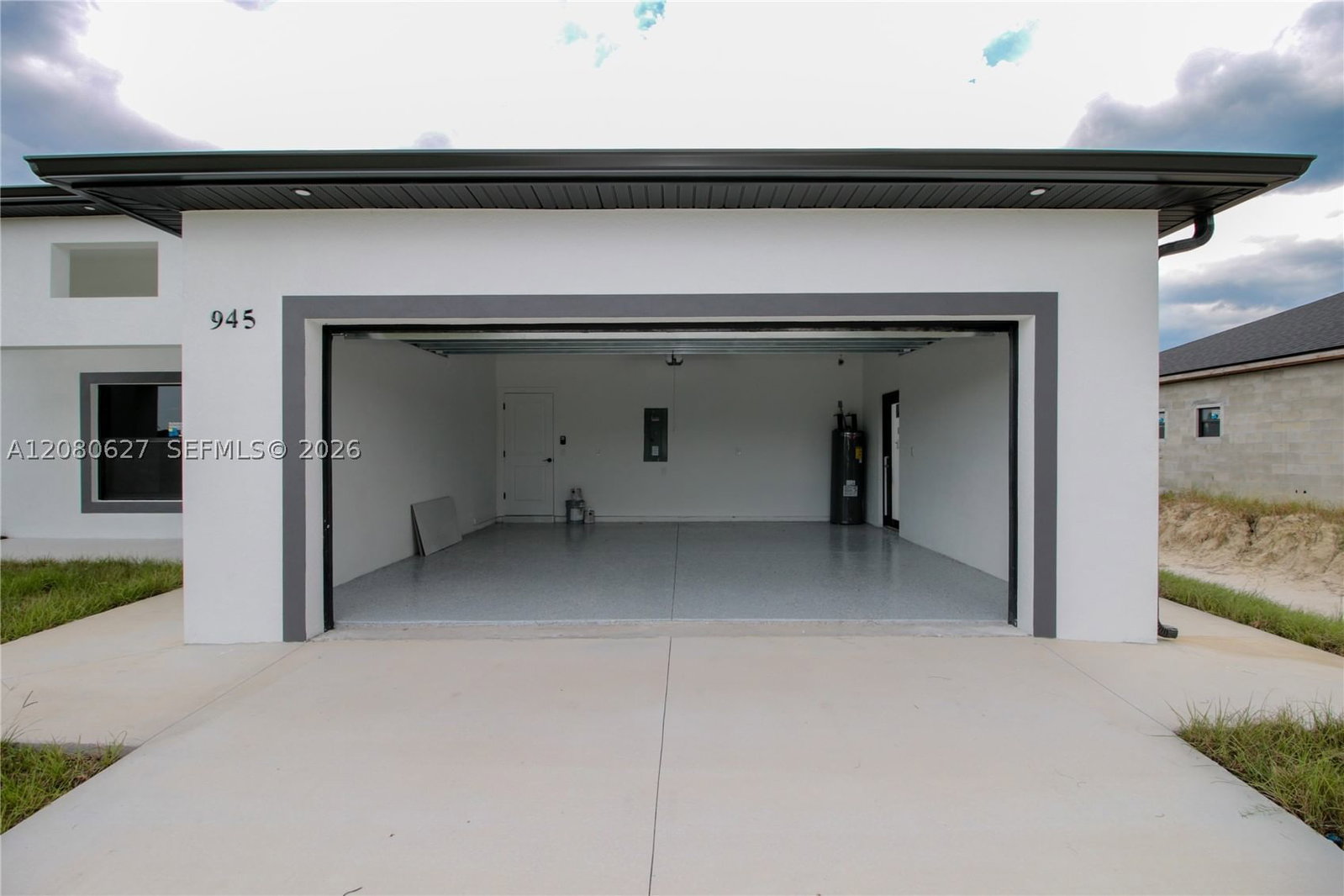 Real estate property located at 945 COMMODORE ST, Lee, Lehigh Acres, Lehigh Acres, FL