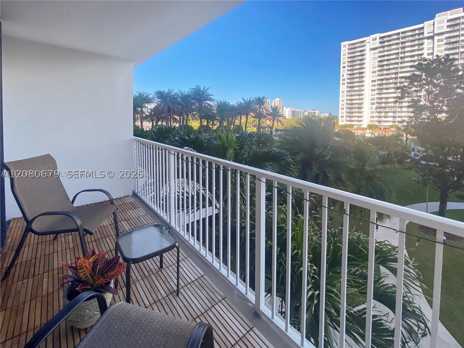 Real estate property located at 2801 183rd St #310W, Miami-dade, Admirals Port Condo West, Aventura, FL