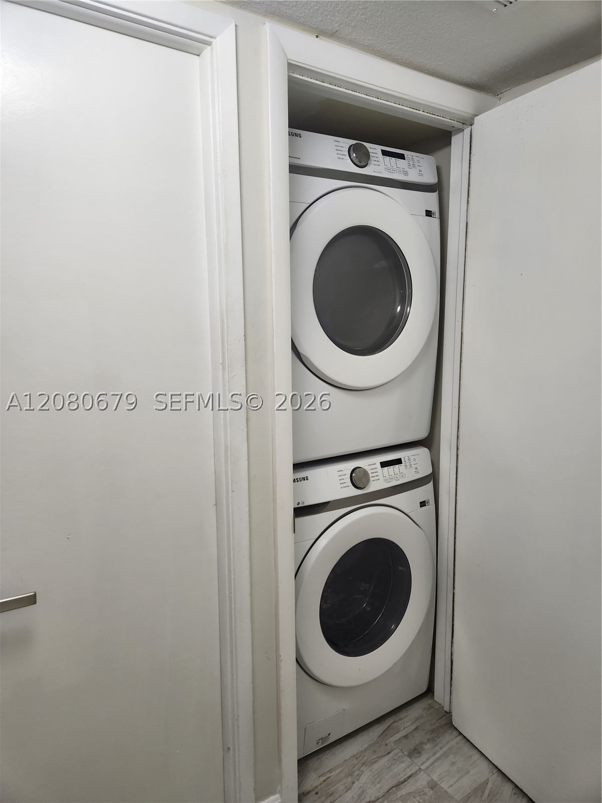 Real estate property located at 2801 183rd St #310W, Miami-dade, Admirals Port Condo West, Aventura, FL