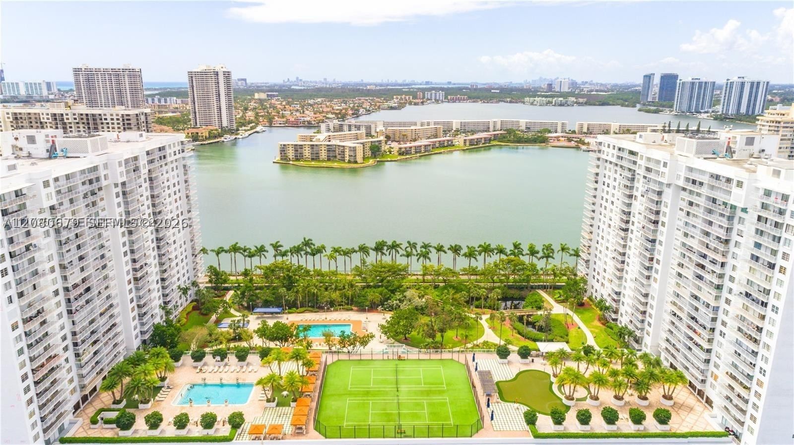 Real estate property located at 2801 183rd St #310W, Miami-dade, Admirals Port Condo West, Aventura, FL