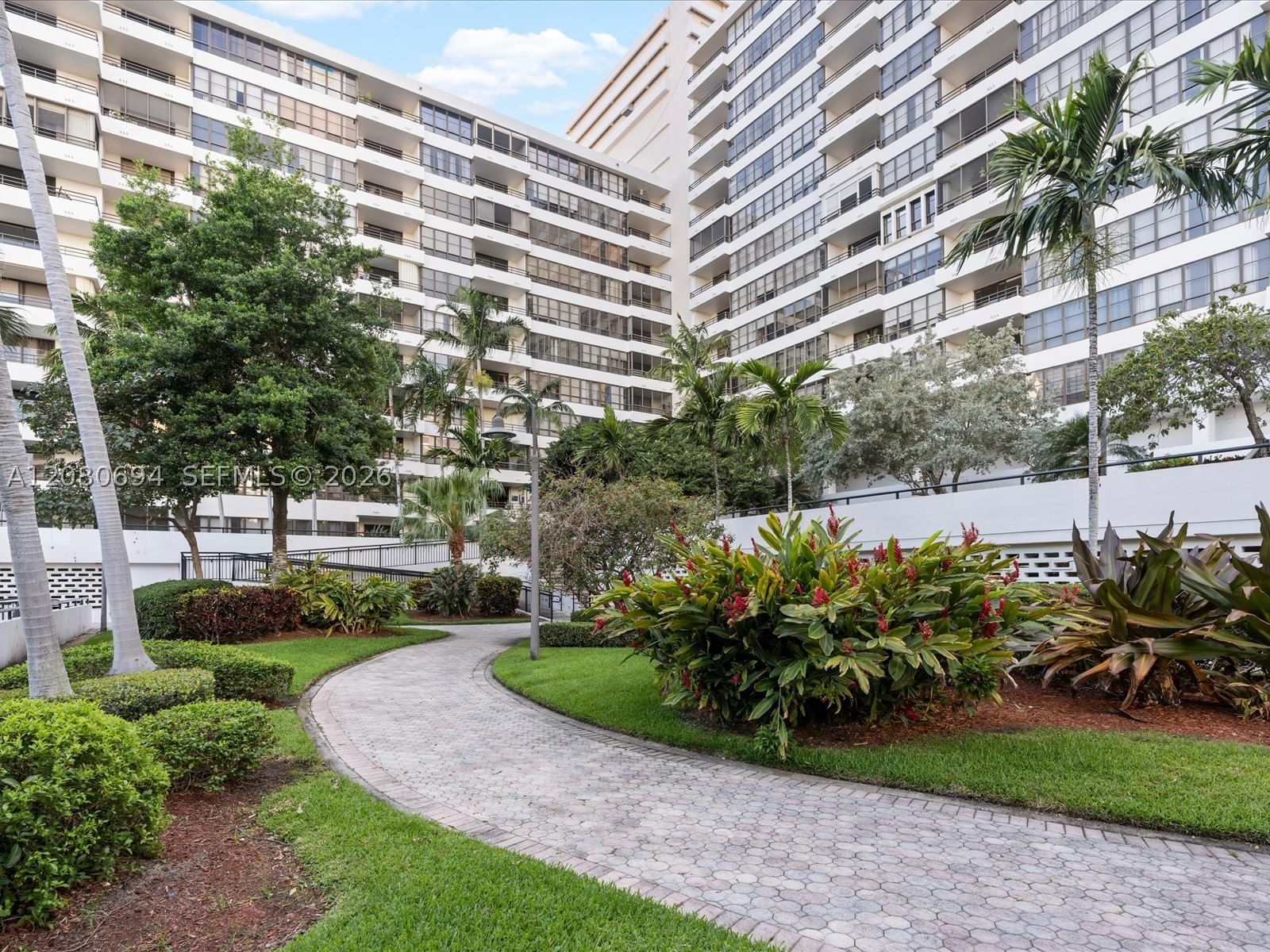 Real estate property located at 500 Three Islands Blvd #618, Broward, Olympus Condo Phase, Hallandale Beach, FL