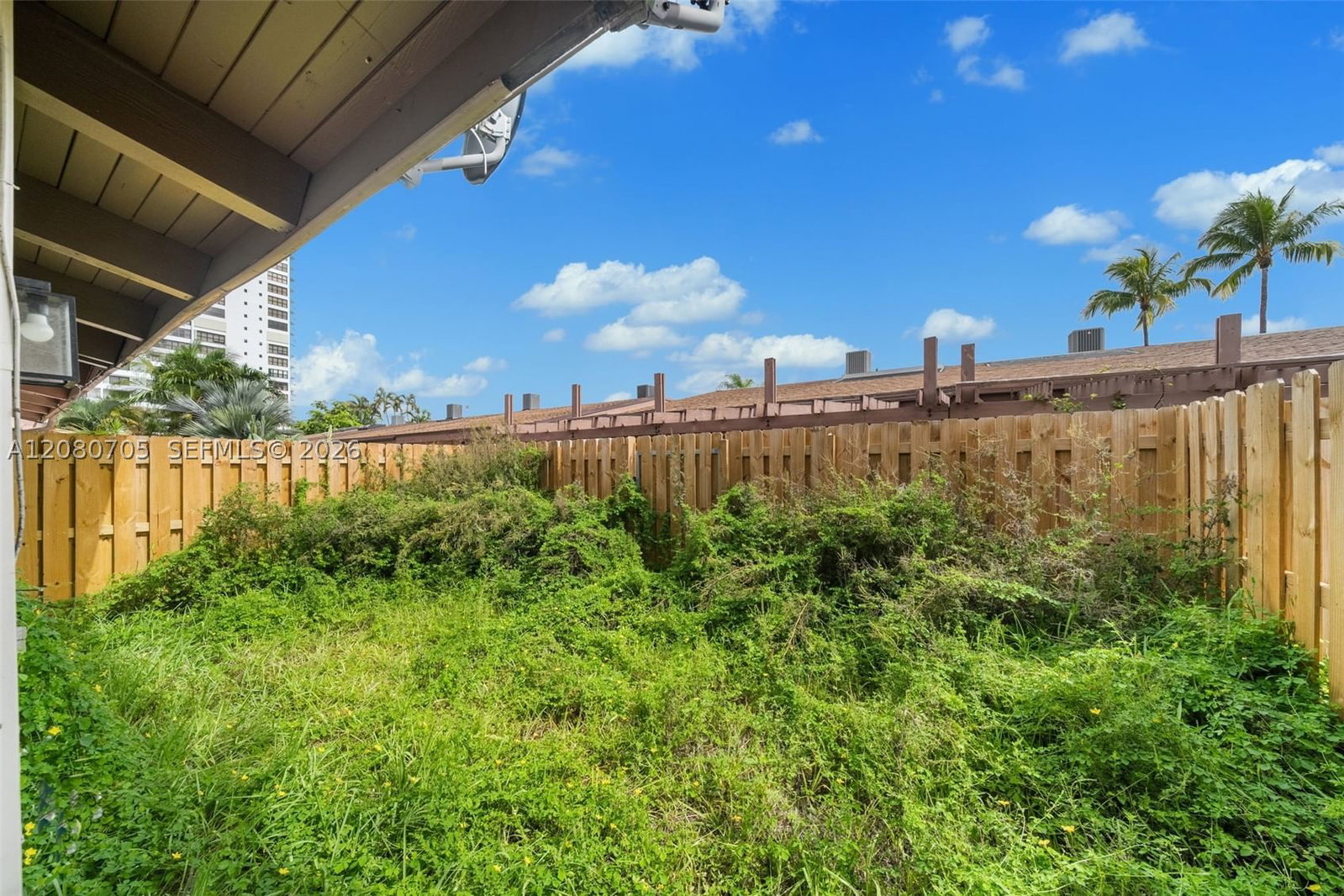 Real estate property located at 2679 Parkview Dr, Broward, Harbourwood Sketch Of Sur, Hallandale Beach, FL