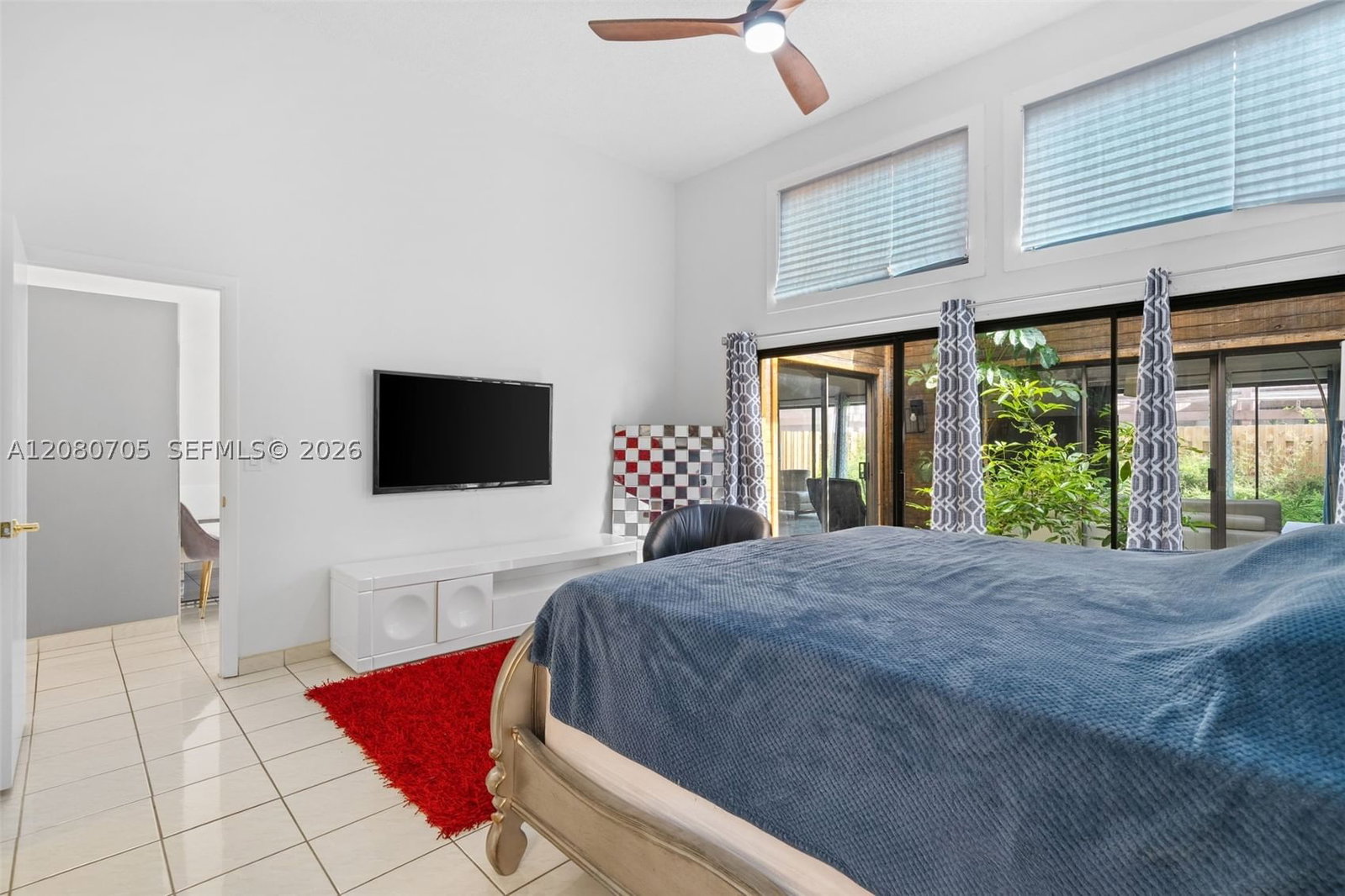 Real estate property located at 2679 Parkview Dr, Broward, Harbourwood Sketch Of Sur, Hallandale Beach, FL