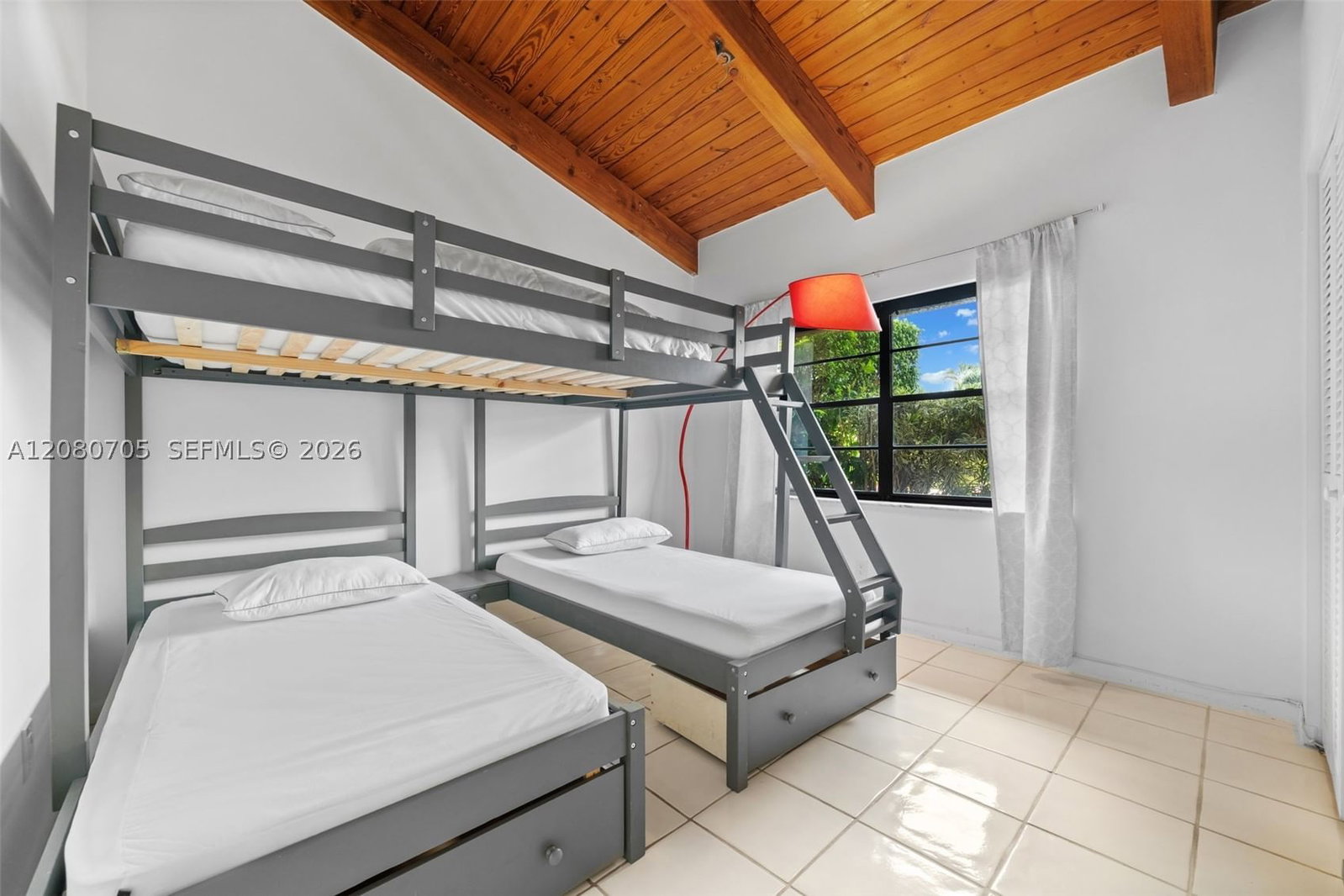 Real estate property located at 2679 Parkview Dr, Broward, Harbourwood Sketch Of Sur, Hallandale Beach, FL