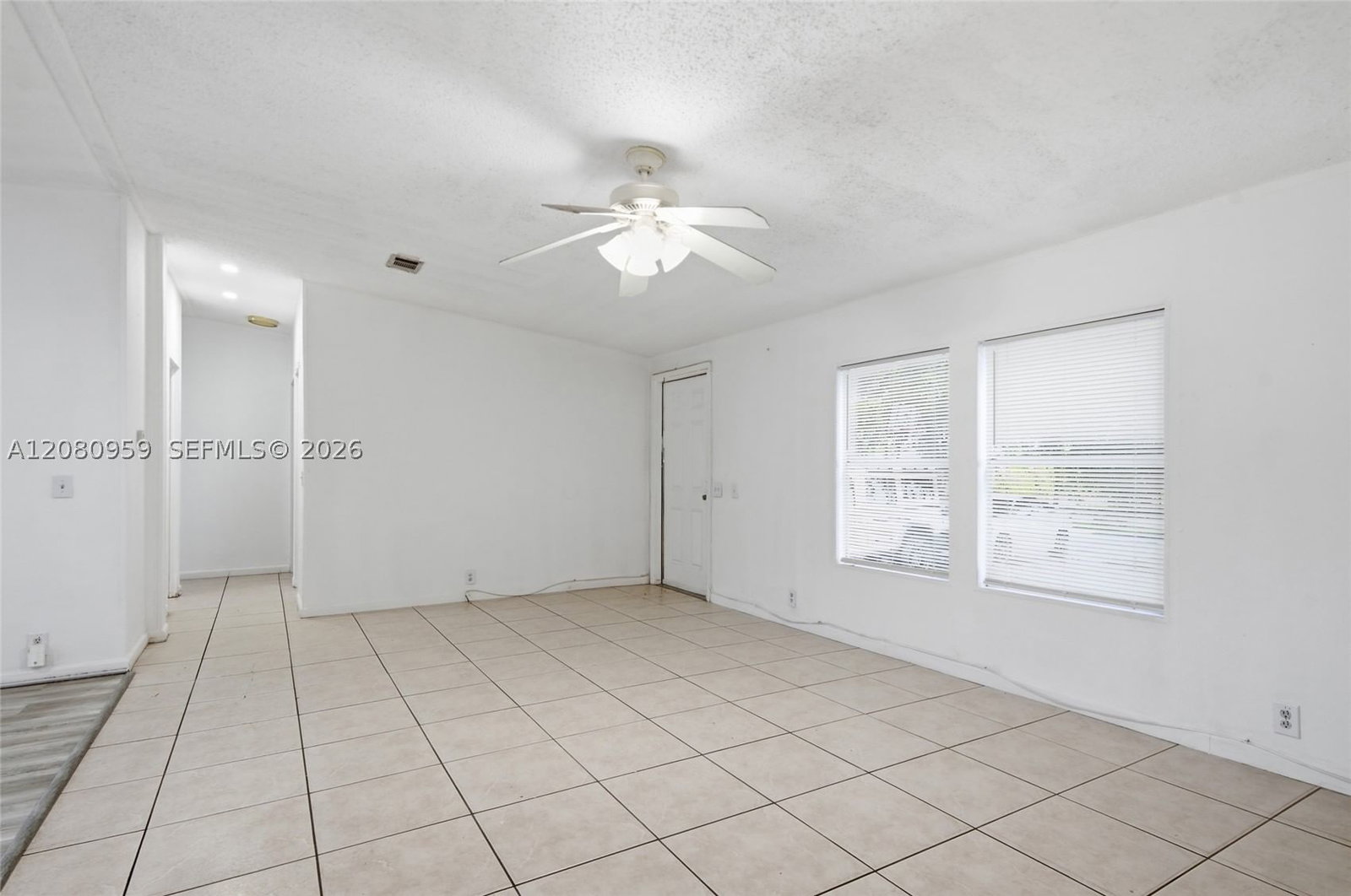 Real estate property located at 19800 180th Ave Unit # 477, Miami-dade, Americana Village Condo, Miami, FL