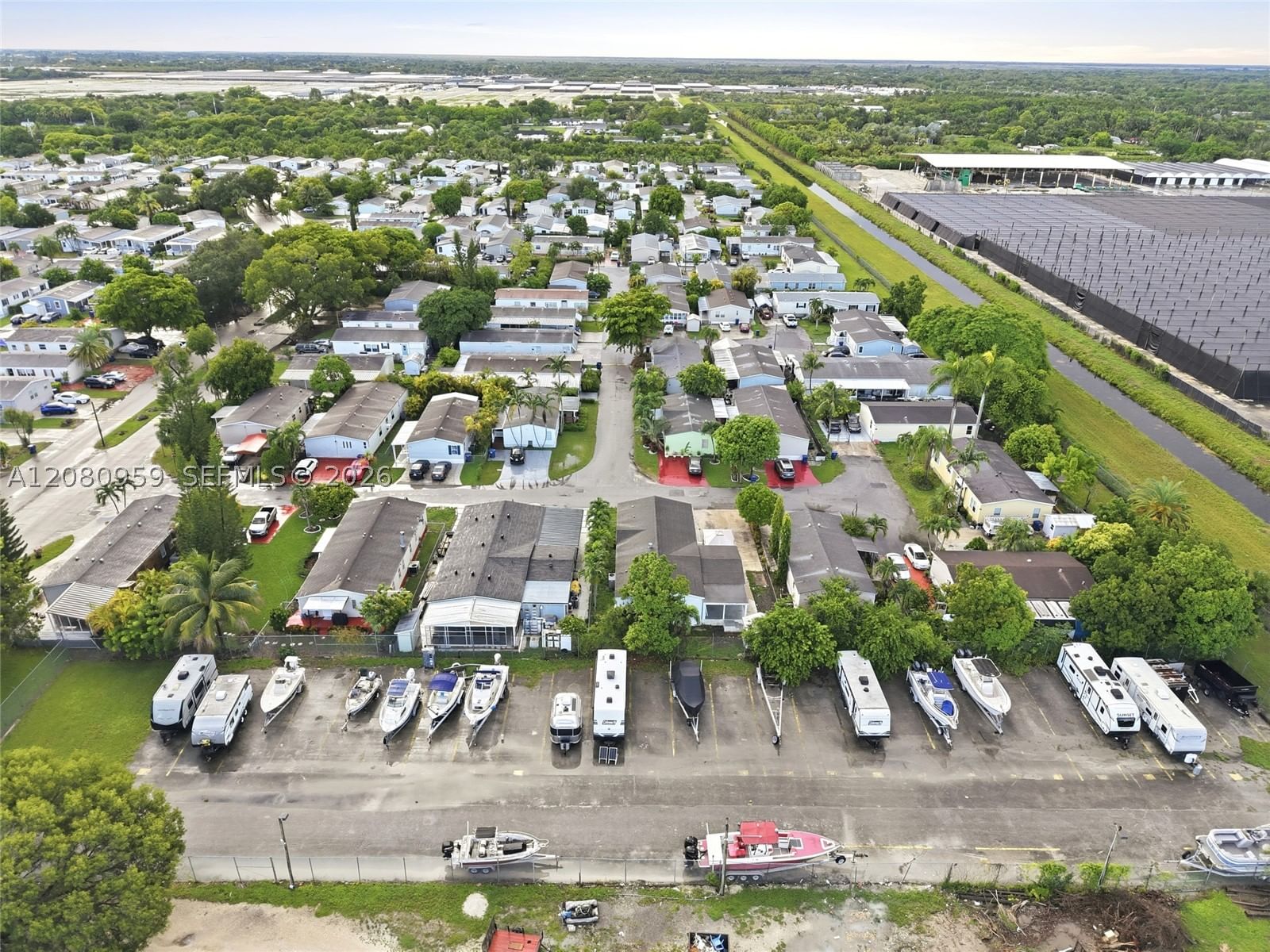 Real estate property located at 19800 180th Ave Unit # 477, Miami-dade, Americana Village Condo, Miami, FL