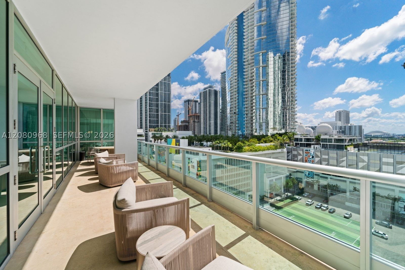 Real estate property located at 900 Biscayne Blvd #2112, Miami-dade, 900 Biscayne Bay Condo, Miami, FL