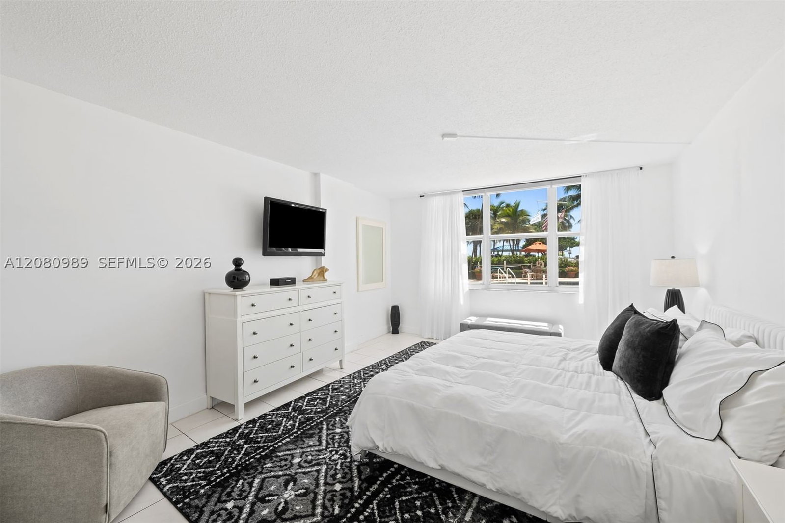 Real estate property located at 328 Ocean Blvd #104, Broward, Bermuda House Condominium, Pompano Beach, FL
