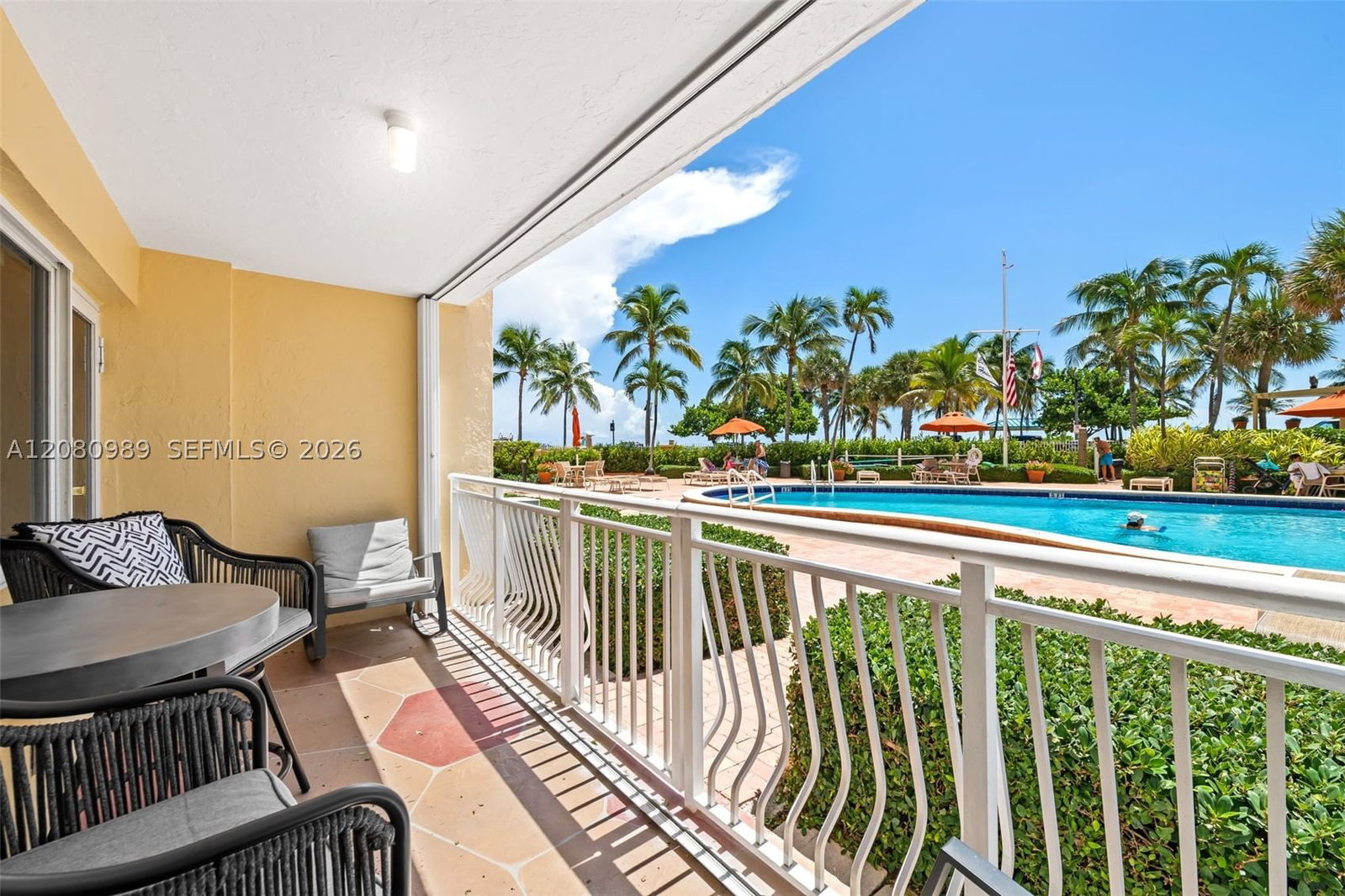 Real estate property located at 328 Ocean Blvd #104, Broward, Bermuda House Condominium, Pompano Beach, FL