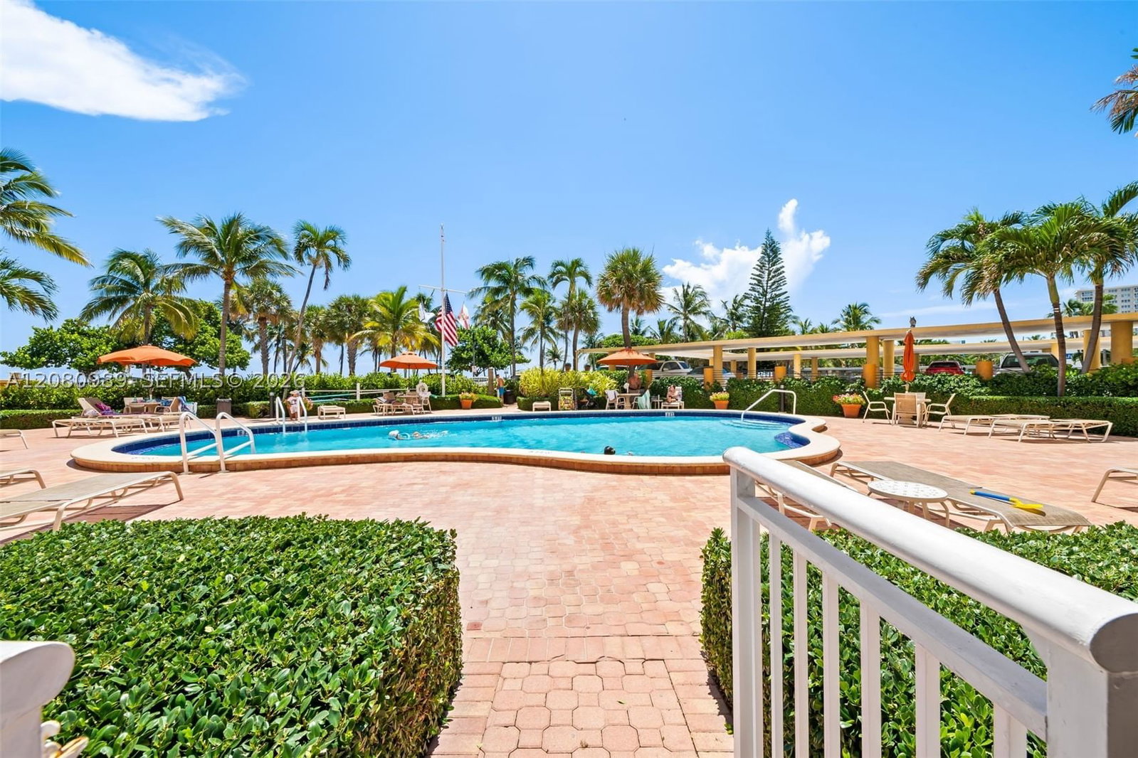 Real estate property located at 328 Ocean Blvd #104, Broward, Bermuda House Condominium, Pompano Beach, FL