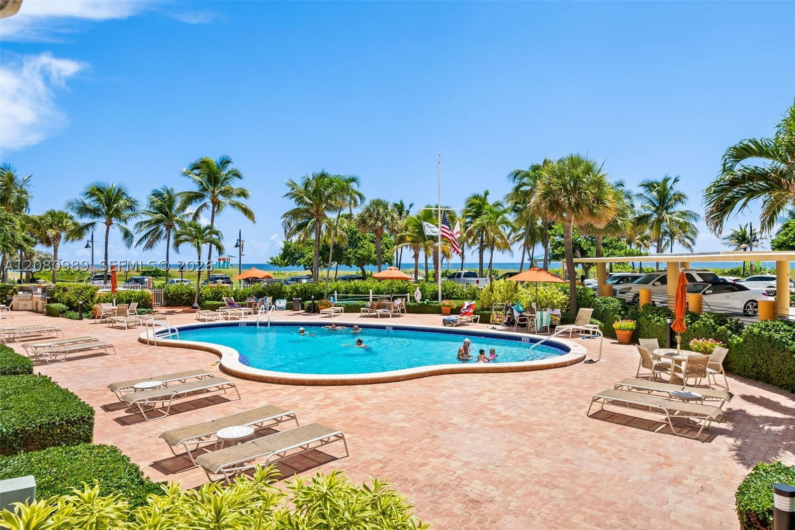 Real estate property located at 328 Ocean Blvd #104, Broward, Bermuda House Condominium, Pompano Beach, FL