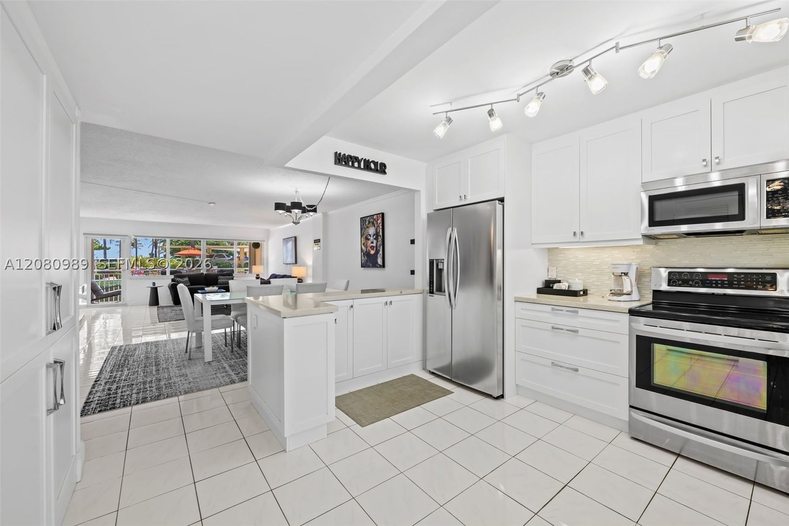 Real estate property located at 328 Ocean Blvd #104, Broward, Bermuda House Condominium, Pompano Beach, FL