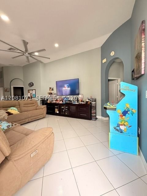 Real estate property located at 2240 37th Rd, Miami-dade, Portofino Bay, Homestead, FL