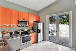 Real estate property located at 2240 37th Rd, Miami-dade, Portofino Bay, Homestead, FL