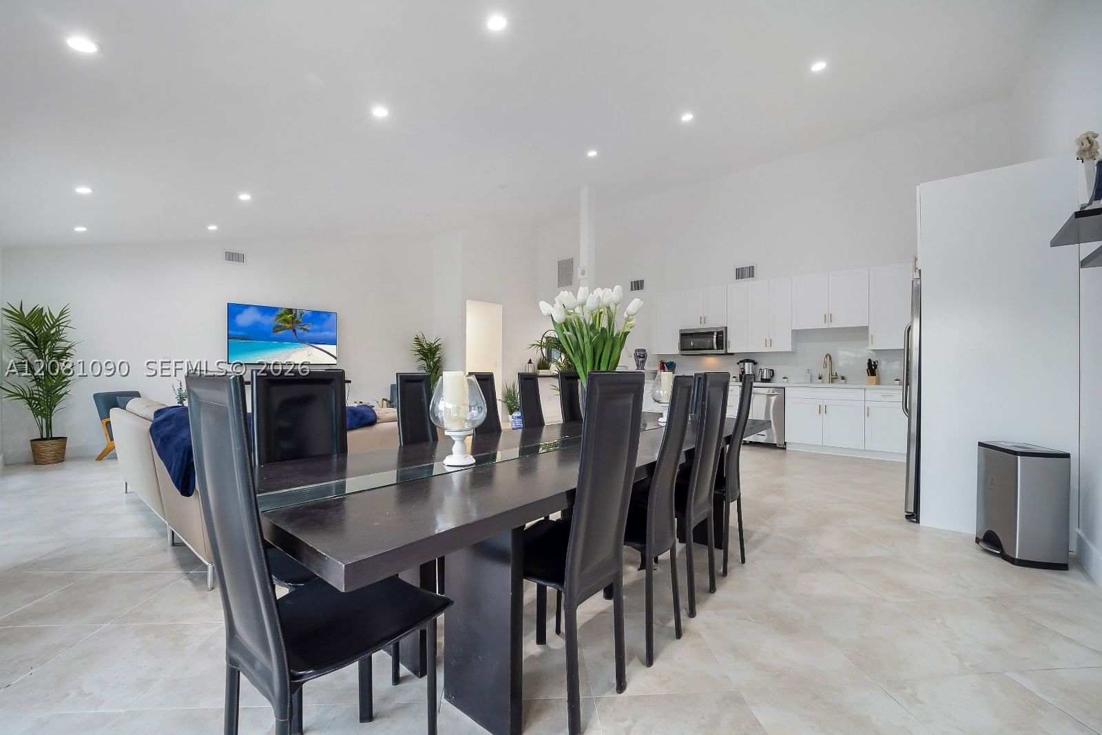 Real estate property located at 2286 215th St, Miami-dade, Highland Lakes East, Miami, FL