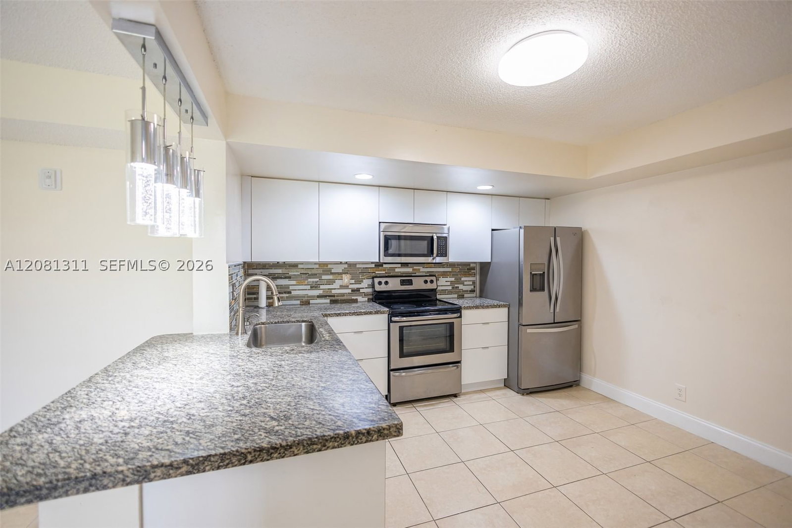 Real estate property located at 5681 Riverside Dr #105A6, Broward, Grand Oasis Condo, Coral Springs, FL