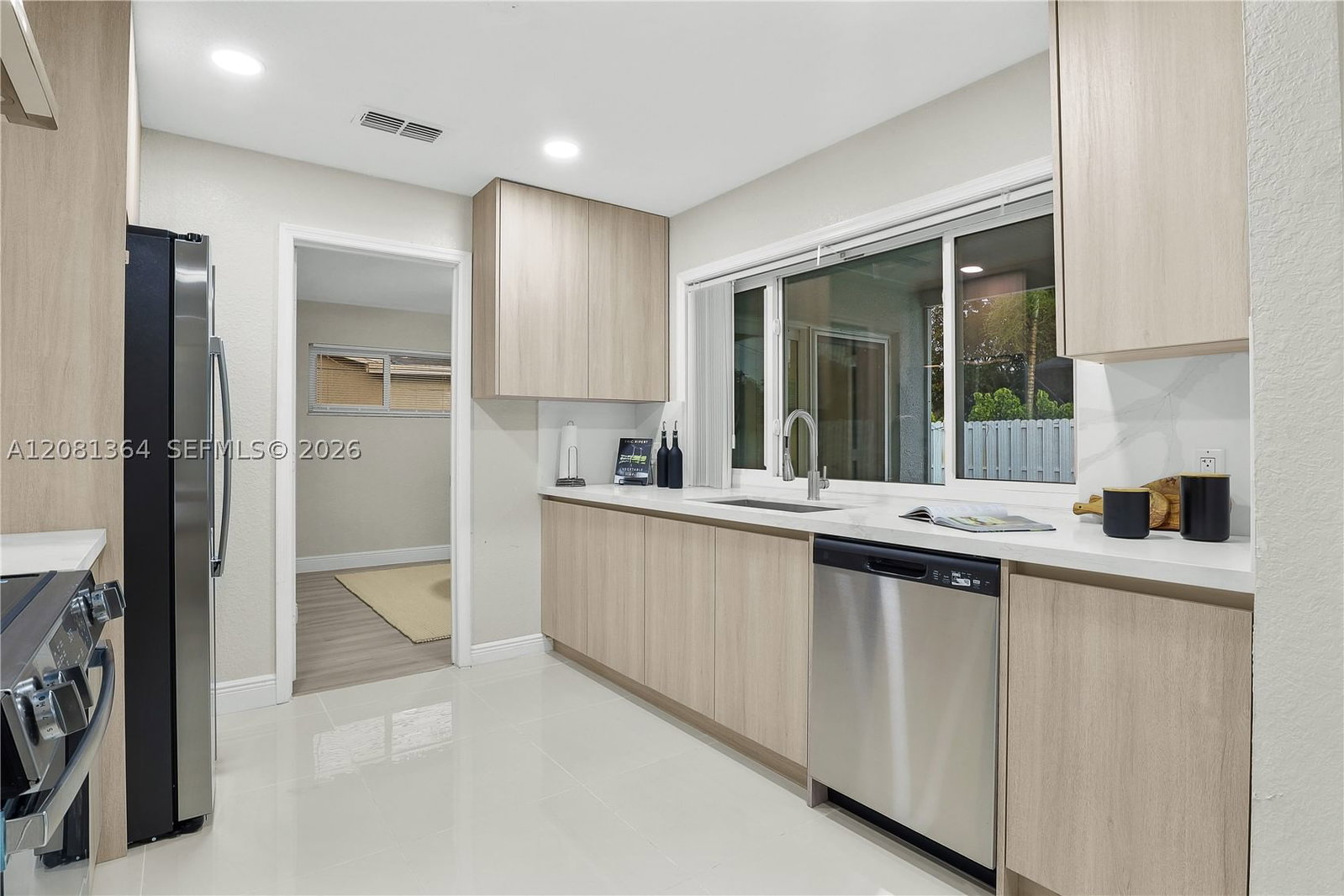 Real estate property located at 11940 29th Mnr, Broward, Sunrise Golf Village Sec, Sunrise, FL