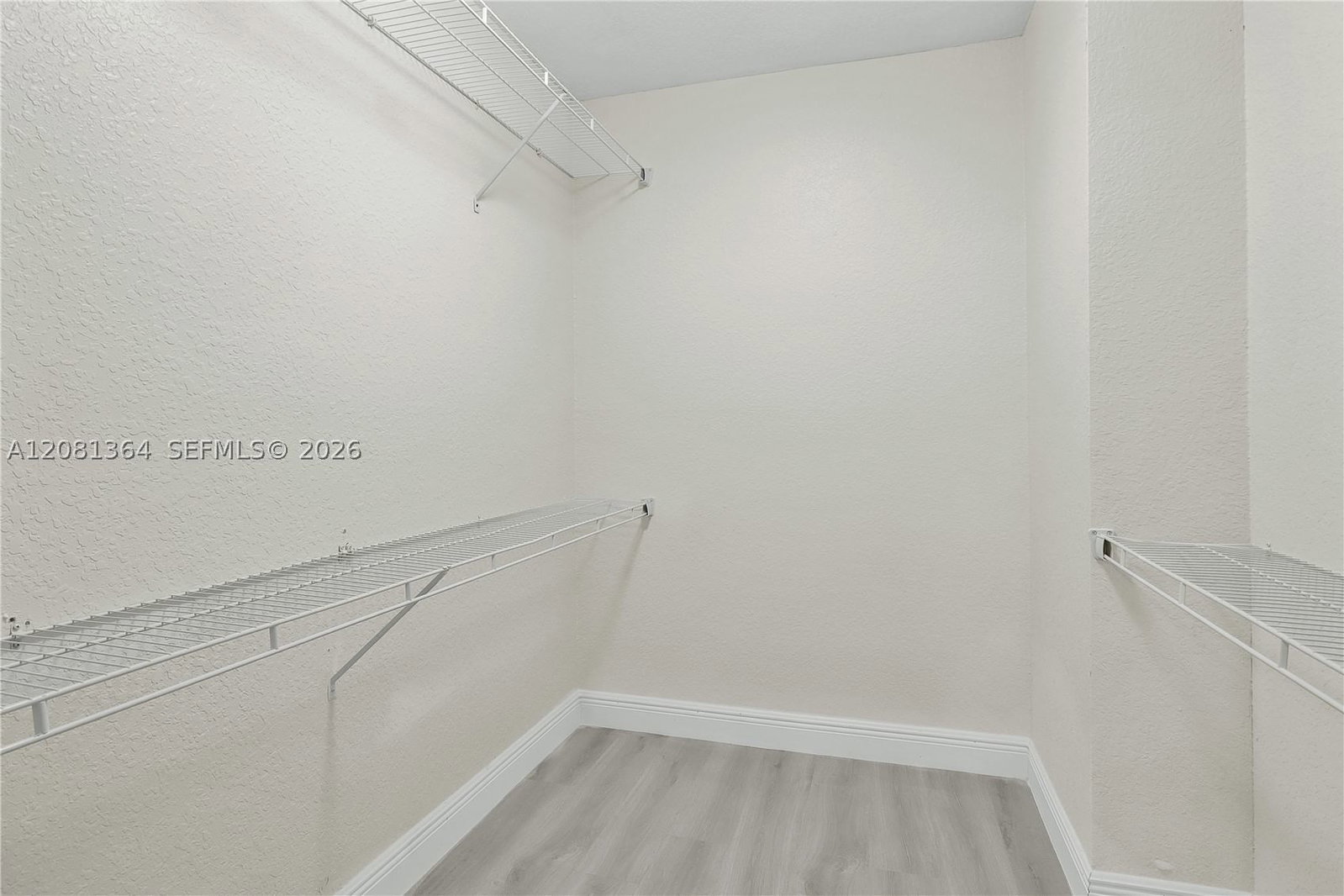 Real estate property located at 11940 29th Mnr, Broward, Sunrise Golf Village Sec, Sunrise, FL
