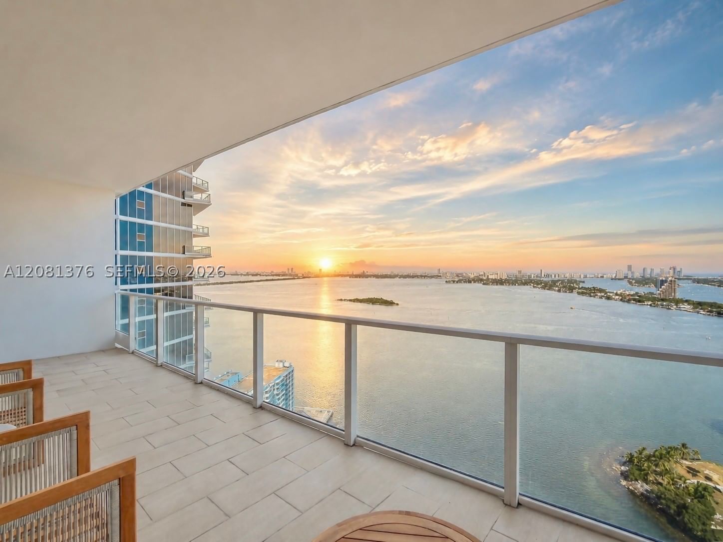 Real estate property located at 2020 Bayshore Dr #3405-3406, Miami-dade, Paramount Bay Condo, Miami, FL