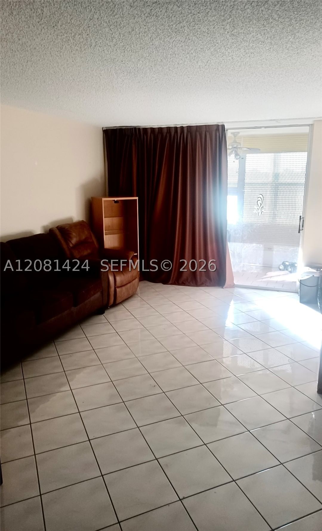 Real estate property located at 8325 Sunrise Lakes Blvd #212, Broward, Sunrise Lakes 41 Condo, Sunrise, FL