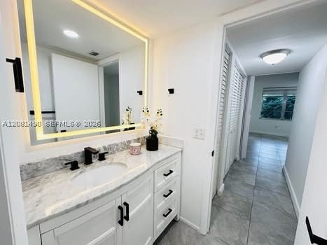 Real estate property located at 3490 Foxcroft Rd B208, Broward, Foxcroft Apts Inc Condo, Miramar, FL