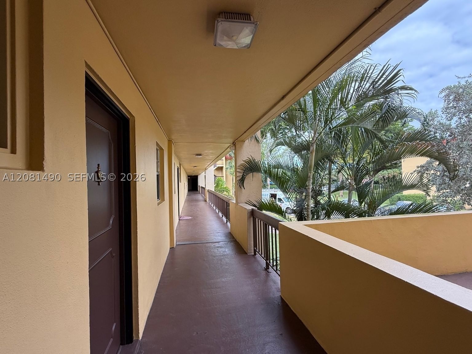 Real estate property located at 3490 Foxcroft Rd B208, Broward, Foxcroft Apts Inc Condo, Miramar, FL