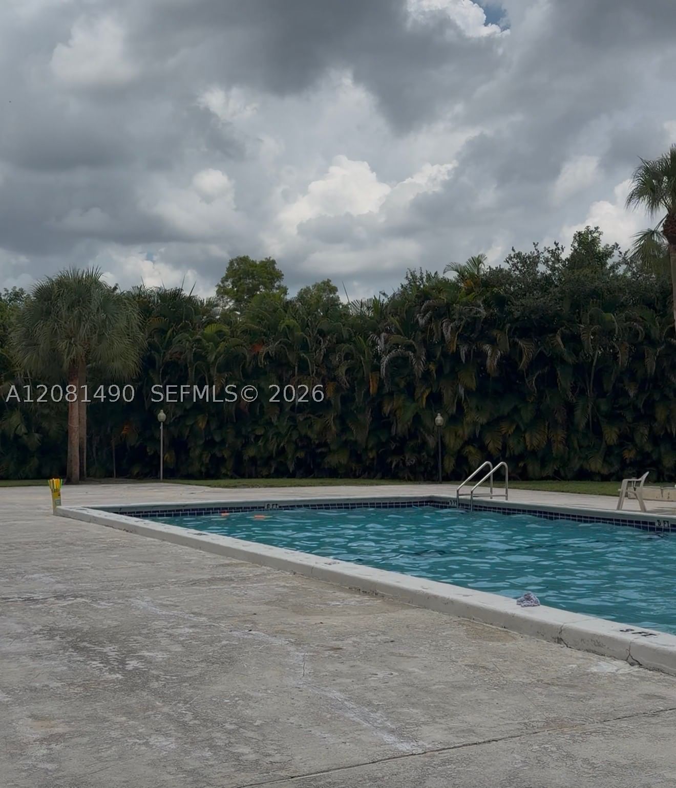 Real estate property located at 3490 Foxcroft Rd B208, Broward, Foxcroft Apts Inc Condo, Miramar, FL