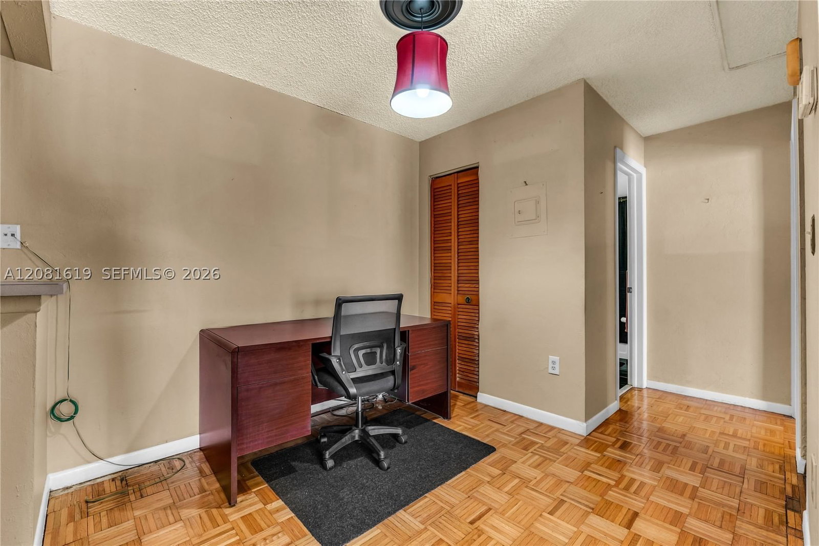 Real estate property located at 7110 Fairway Dr L12, Miami-dade, Cypress Village Condo, Miami Lakes, FL
