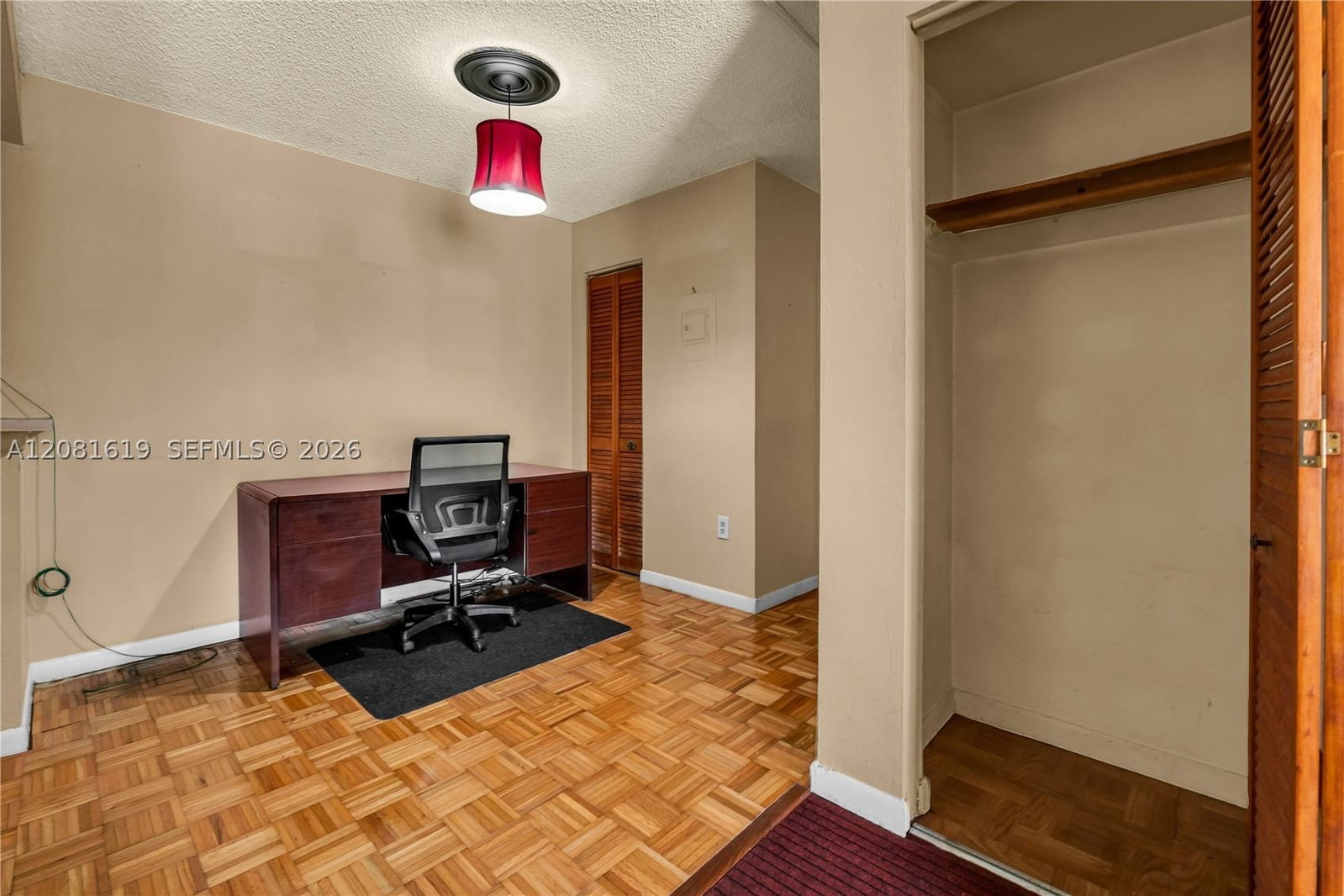 Real estate property located at 7110 Fairway Dr L12, Miami-dade, Cypress Village Condo, Miami Lakes, FL