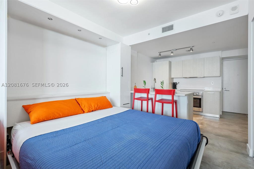 Real estate property located at 501 31st St #2504, Miami-dade, Paraiso Bayviews Condo, Miami, FL
