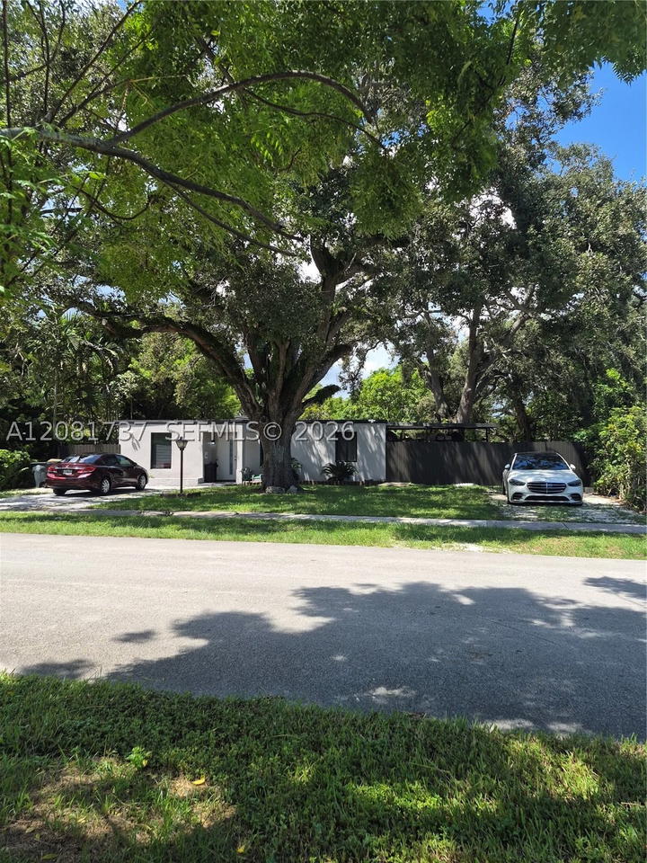 Real estate property located at 1535 139 St, Miami-dade, Dixie Gardens, North Miami, FL