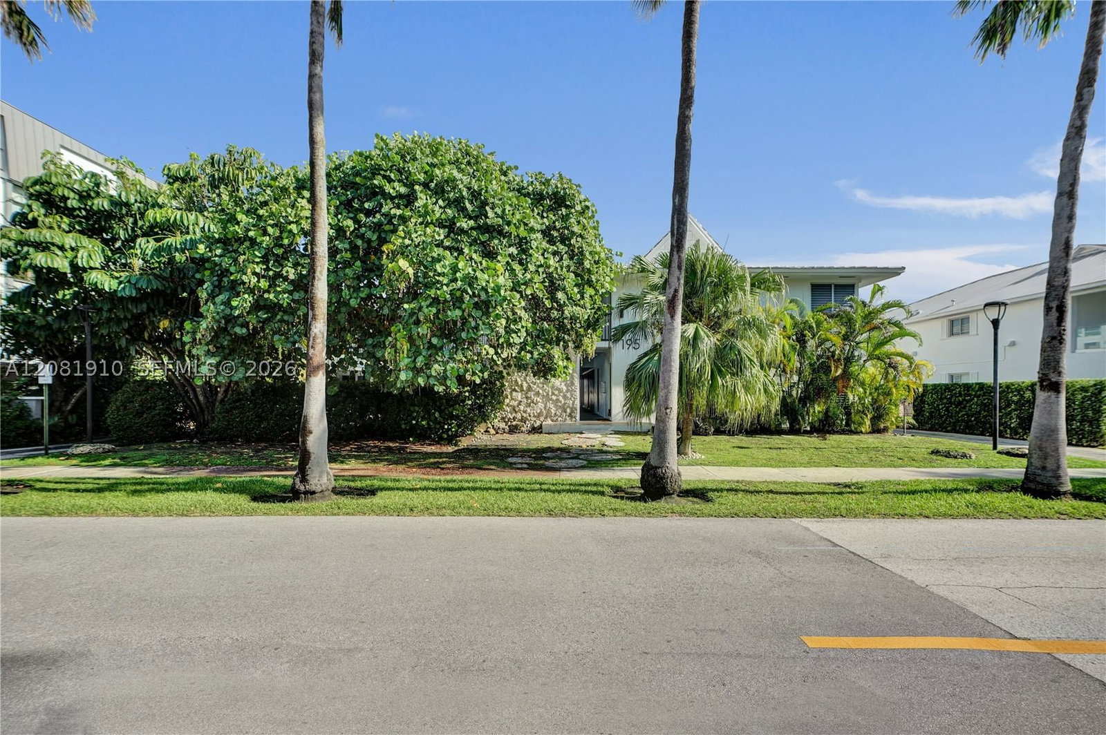 Real estate property located at 195 Sunrise Dr #7, Miami-dade, Indies Condo, Key Biscayne, FL