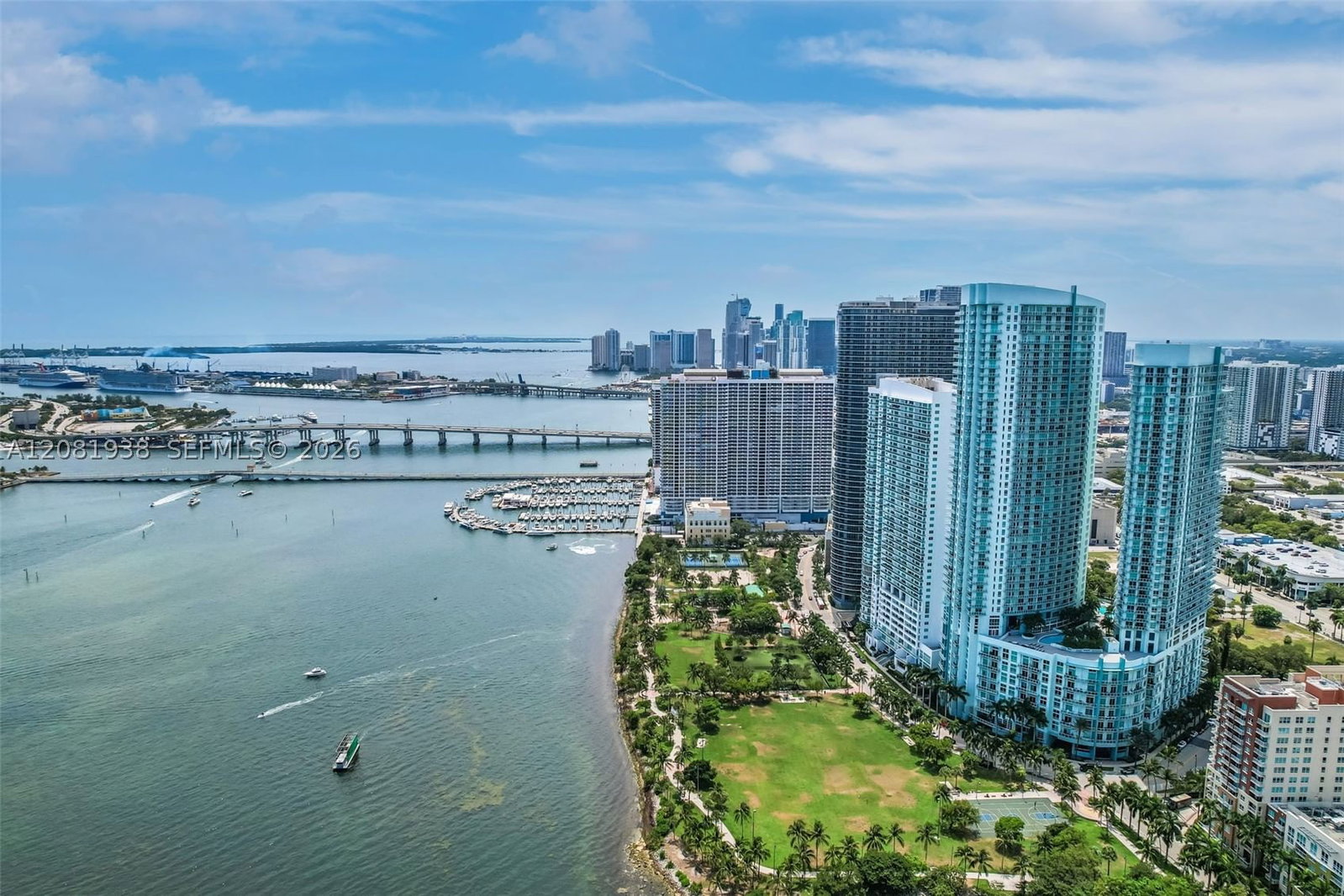 Real estate property located at 1900 Bayshore Dr #2111, Miami-dade, Quantum On The Bay Condo, Miami, FL