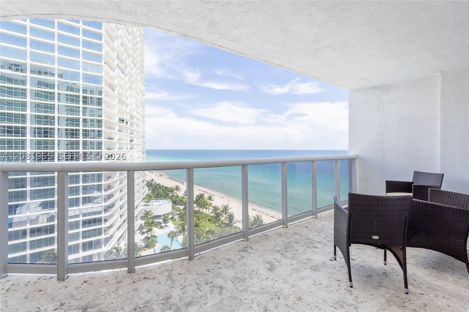 Real estate property located at 16711 Collins Ave #1704, Miami-dade, Sands Pointe Ocean Beach, Sunny Isles Beach, FL