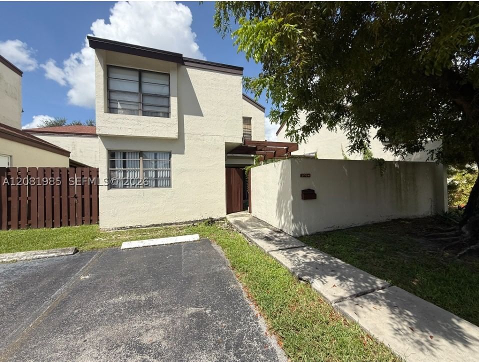 Real estate property located at 9764 4th Ln #9764, Miami-dade, East Wind Lake Village, Miami, FL