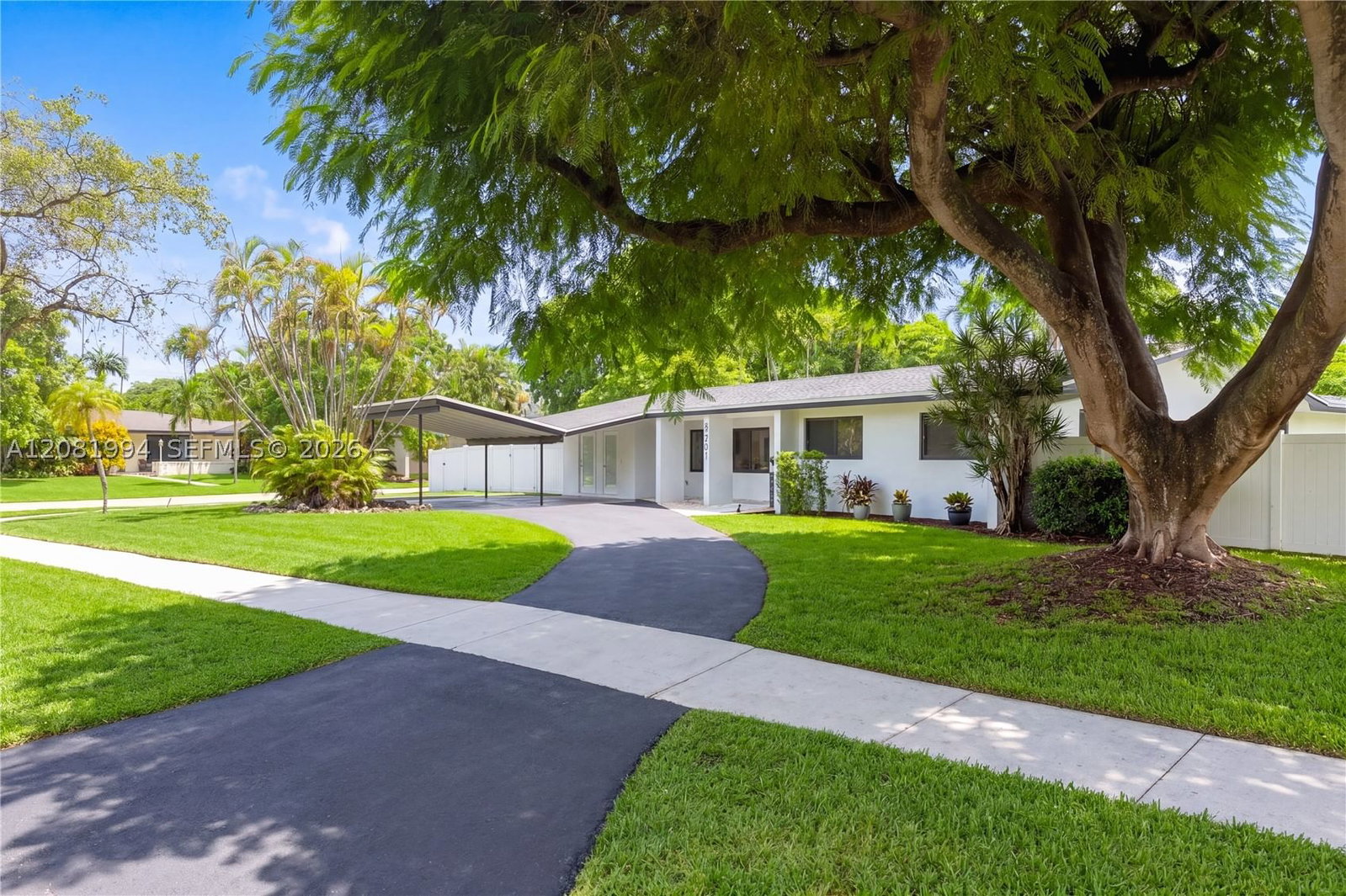 Real estate property located at 8201 151st St, Miami-dade, Mangowood, Palmetto Bay, FL