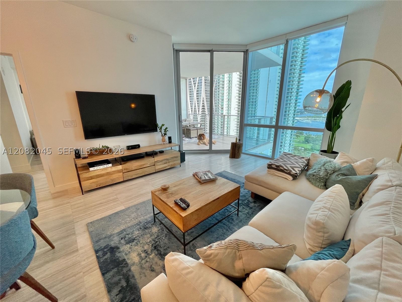 Real estate property located at 851 1st Ave #2605, Miami-dade, Paramount Miami Worldcent, Miami, FL