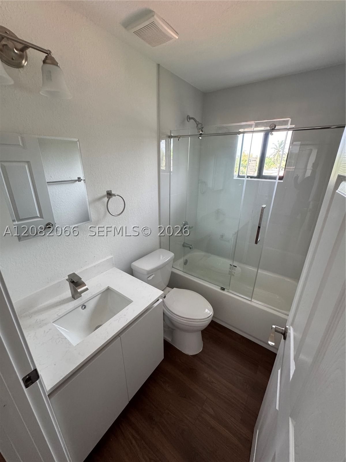Real estate property located at 1152 115, Miami-dade, North Silver Crest 2nd Res, Miami, FL