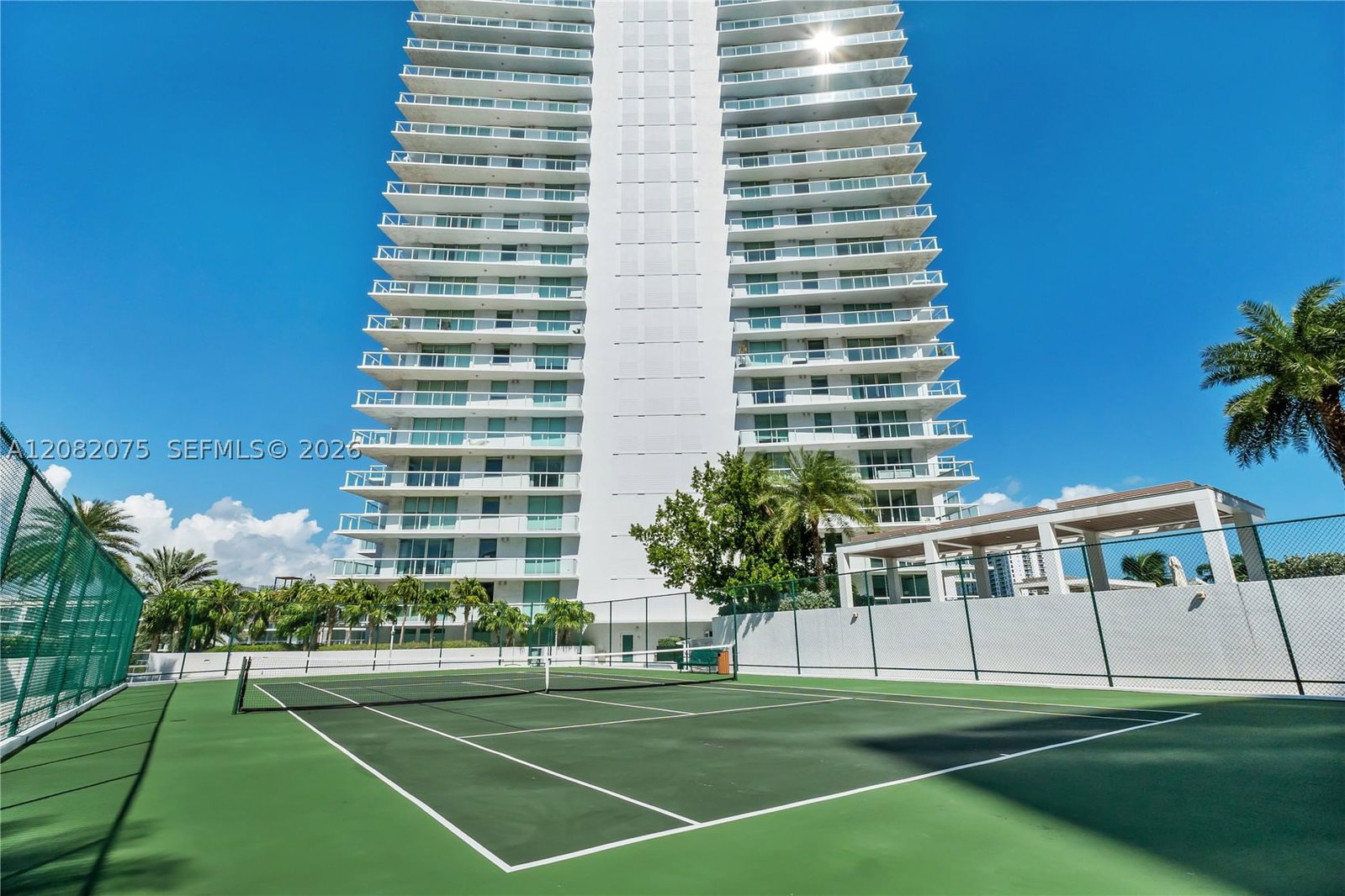 Real estate property located at 10 Venetian Way #604, Miami-dade, The Grand Venetian Condo, Miami Beach, FL