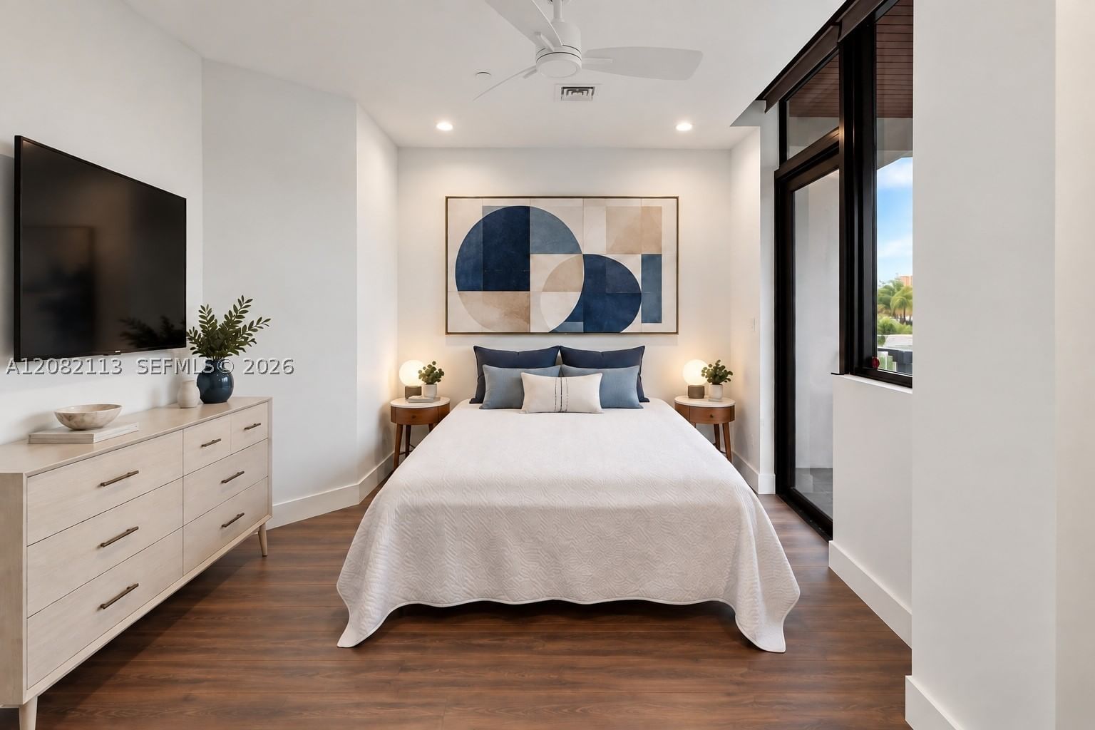 Real estate property located at 20 Isle Of Venice Dr #302, Broward, Aqualuna Las Olas Condo, Fort Lauderdale, FL