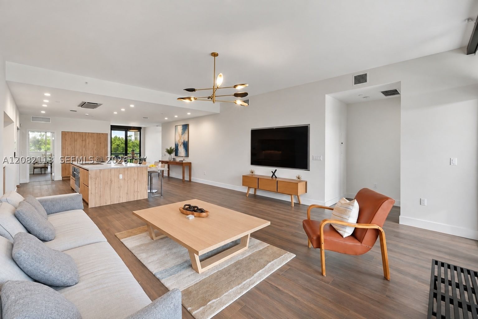 Real estate property located at 20 Isle Of Venice Dr #302, Broward, Aqualuna Las Olas Condo, Fort Lauderdale, FL