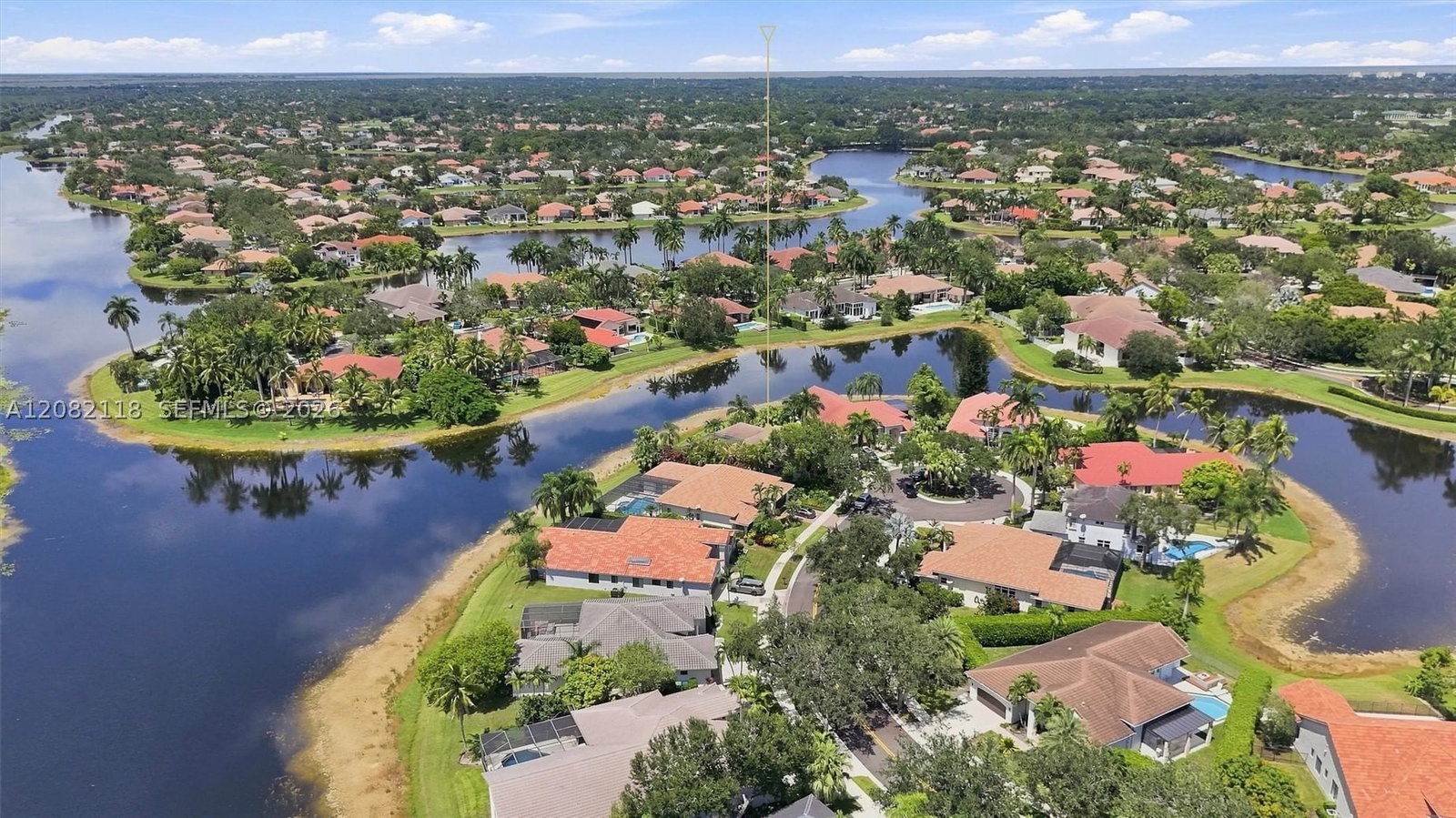 Real estate property located at 3026 Lakewood Dr, Broward, Sector 7 South -, Weston, FL