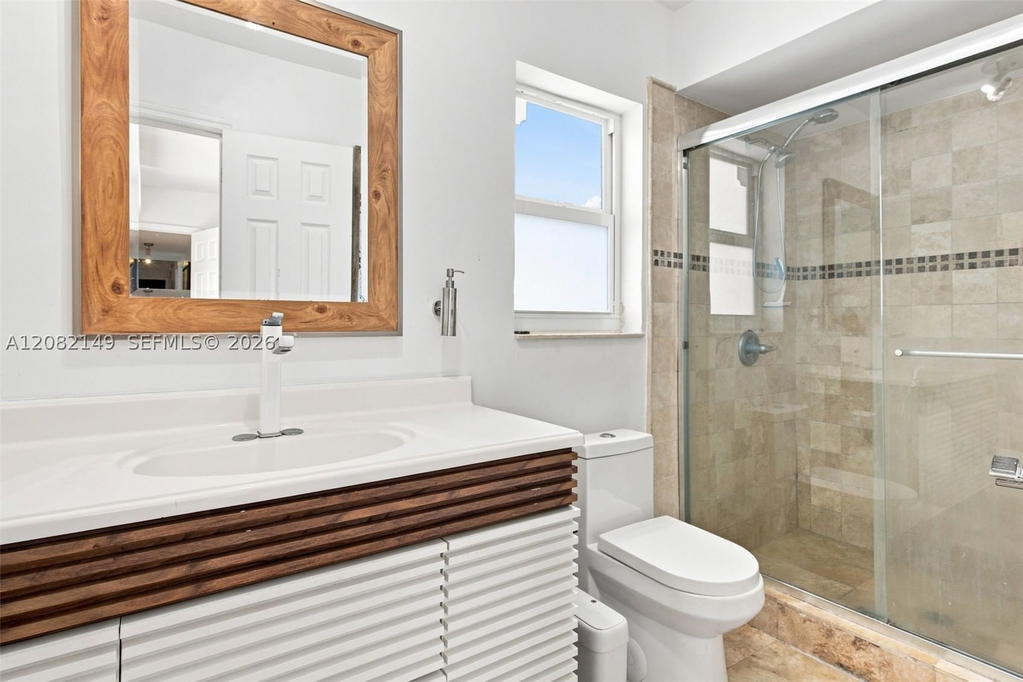 Real estate property located at 1103 Washington St, Broward, Hollywood Lakes Section, Hollywood, FL