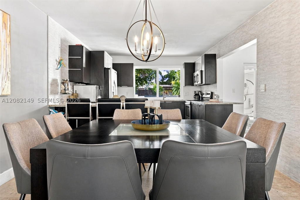 Real estate property located at 1103 Washington St, Broward, Hollywood Lakes Section, Hollywood, FL